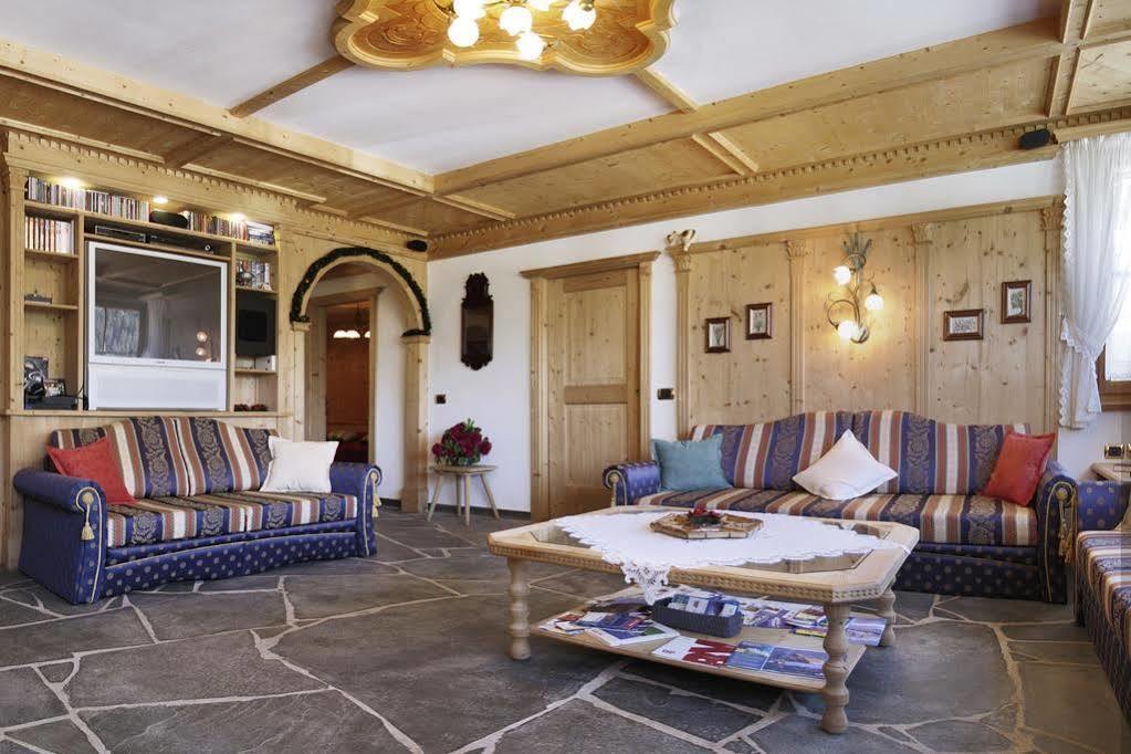 Chalet Ciasa Tino & Sara - Belaval Apartments Corvara In Badia Extérieur photo